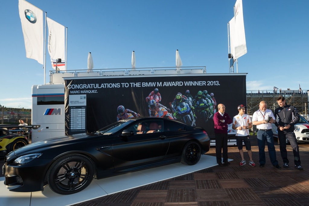 Le nouveau champion du monde de MotoGP, Marc Marquez, gagne une BMW M6 Coupé