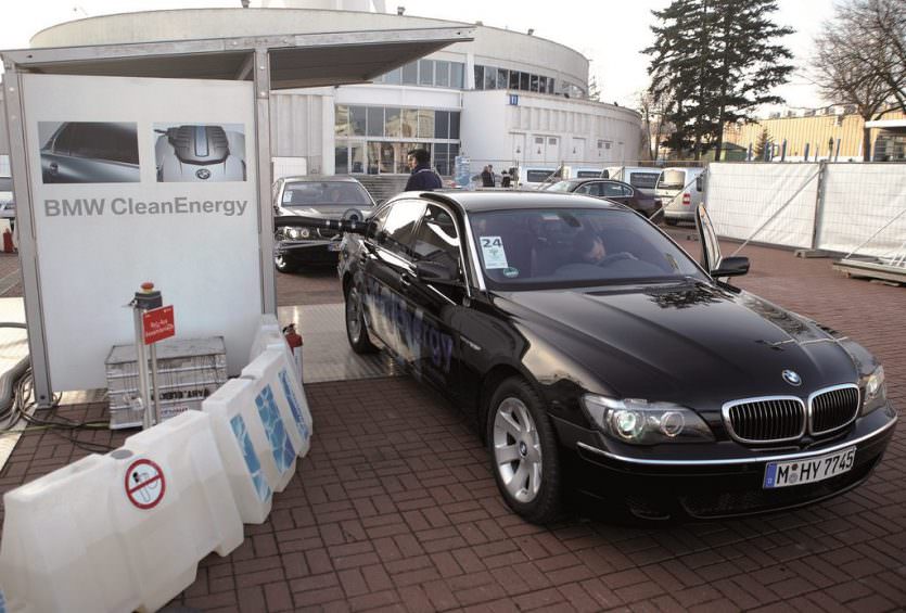 BMW Hydrogen 4