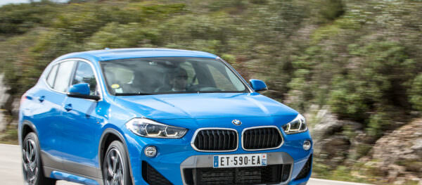 Video BMW Comparatif BMW X1 X2 Groupe Bayern