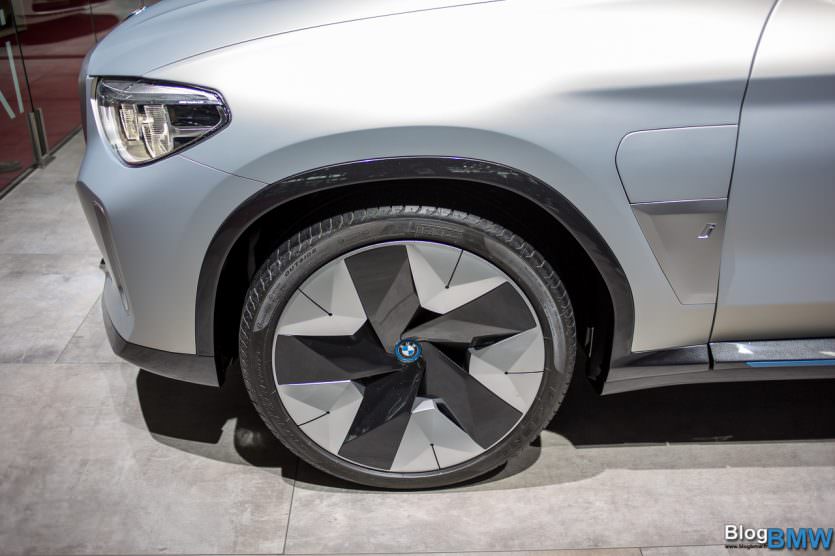 BMW i iX3 Concept 2018 Mondial Paris BMW Efficient Dynamics