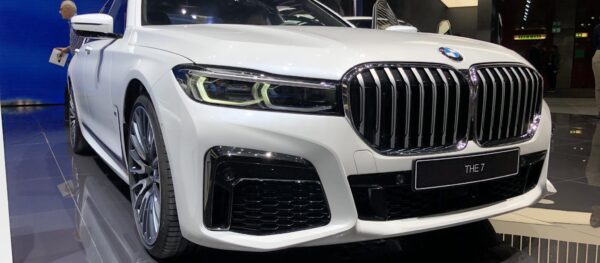 BMW Série 7 745e hybride rechargeable Geneve 2019