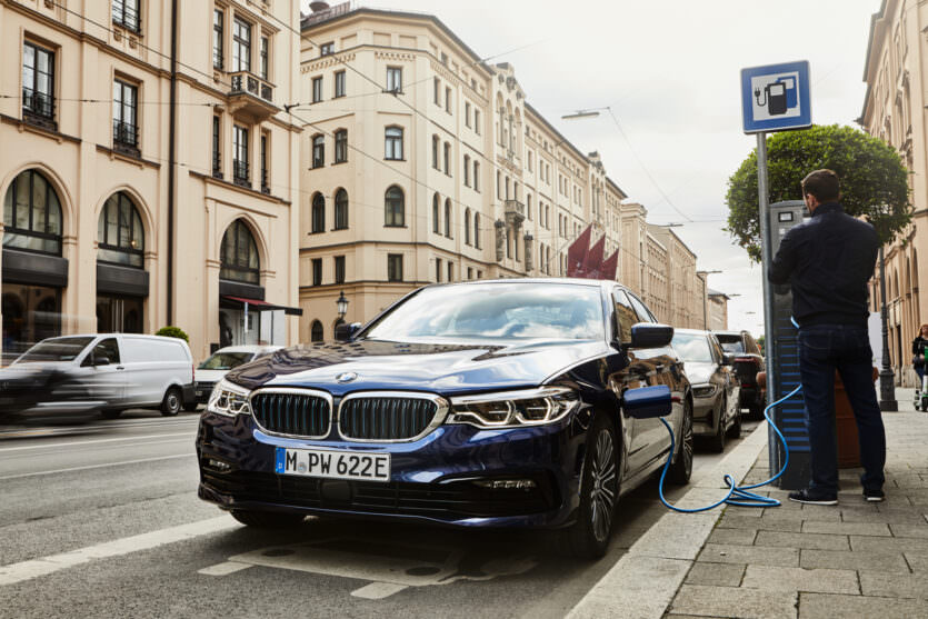 BMW Série 5 530e hybrid plug-in 2019