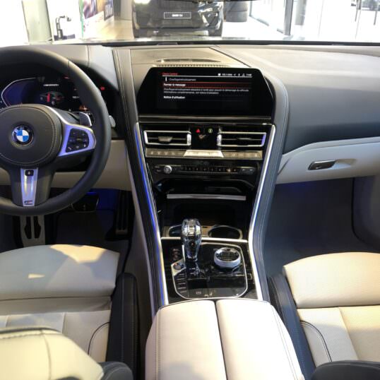 BMW Série 8 Gran Coupé Intérieur George V 2019