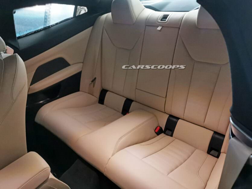 Spyshot BMW Série 4 G22 intérieur