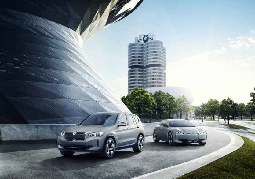 BMW iX3 i4 autonomie