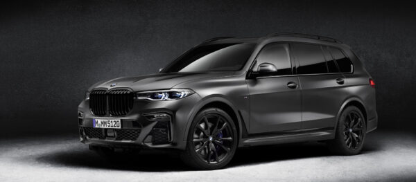 BMW X7 Dark Shadow Edition