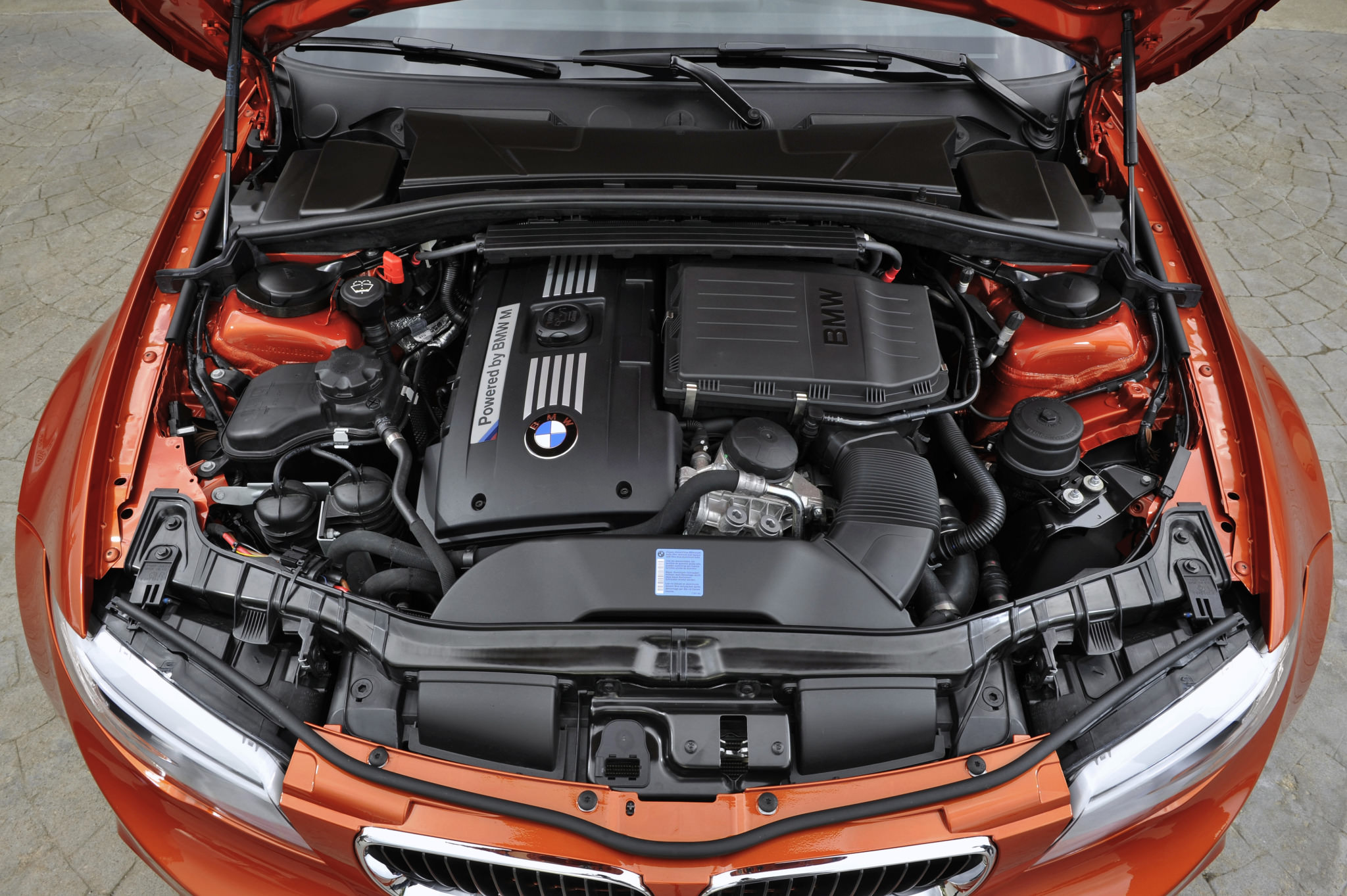 Raconte moi l histoire des moteurs 6 cylindres BMW