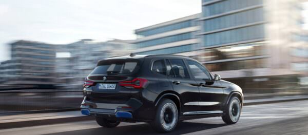 BMW iX3 08 2021 1