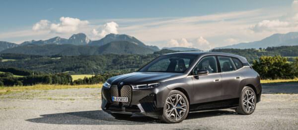 BMW iX INOVA 12 2021 1